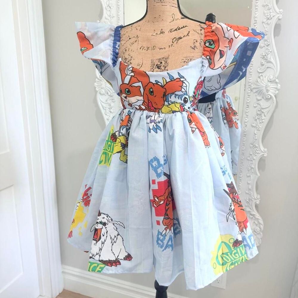 New York Couture *One of a Kind* Vintage Digimon 90’s Y2K Flutter Sleeve Dress